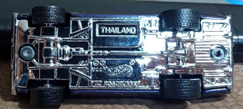 Plymouth Roadrunner, ’70 ( Loose) - 2000 Hot Wheels Editors Choice toy car collectible - Main Image 3