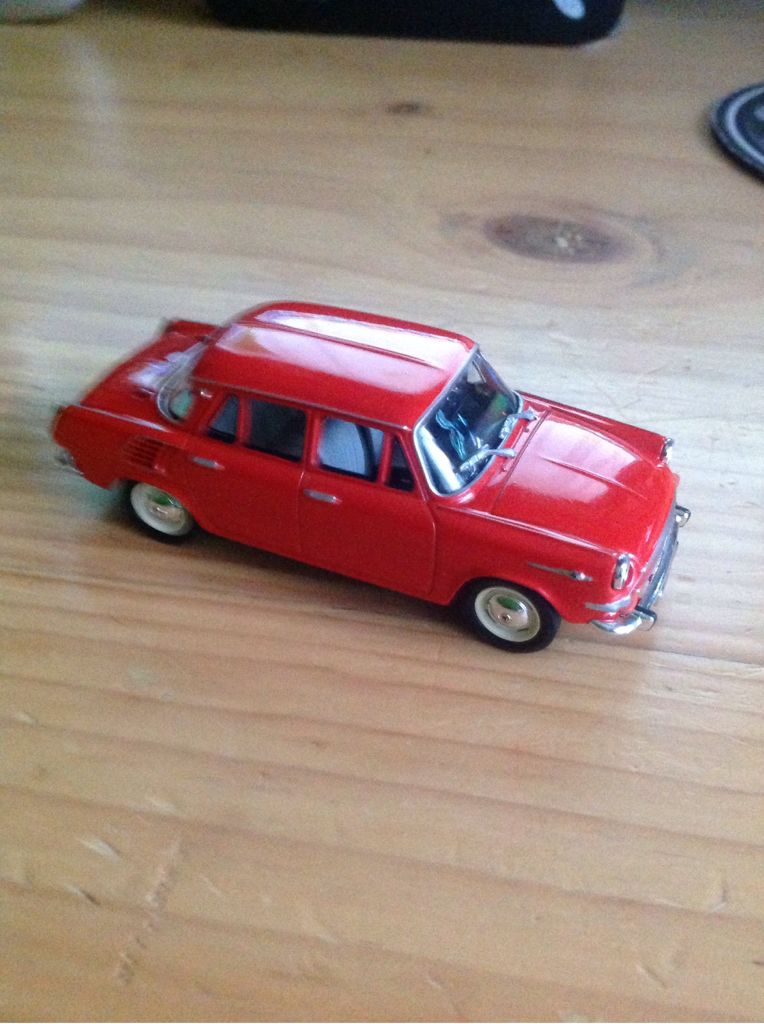 Skoda toy car collectible - Main Image 1