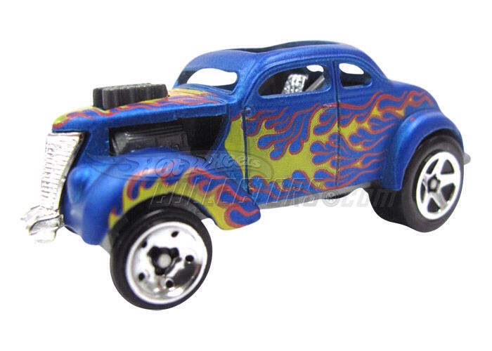 Pass’n Gasser  toy car collectible - Main Image 1