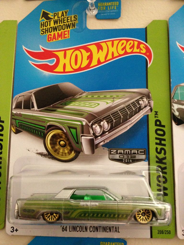 ’64 Lincoln Continental - 2014 HW Workshop - Garage toy car collectible - Main Image 1
