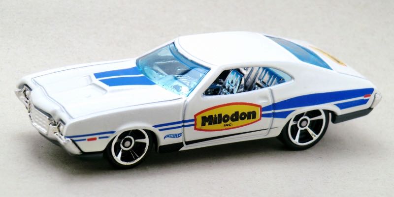 ‘72 Ford Gran Torino Sport - 2014 - HW Workshop - Performance toy car collectible - Main Image 2