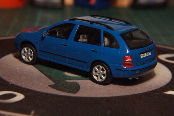 SKODA  toy car collectible - Main Image 2