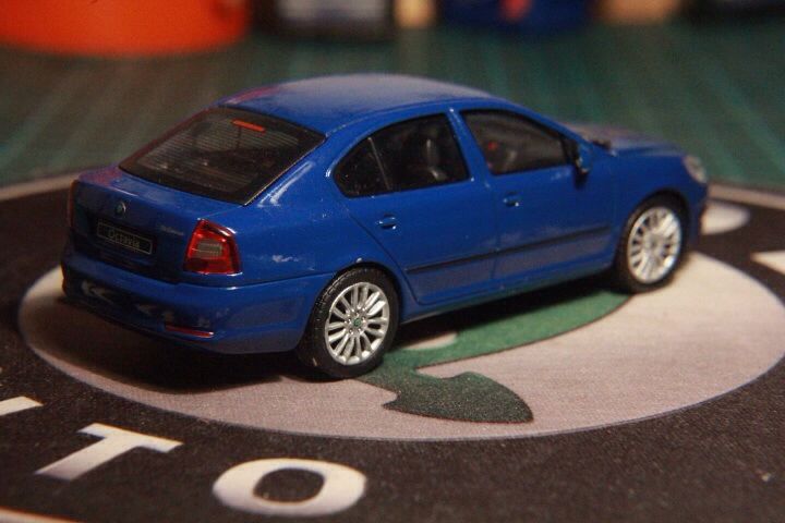 SKODA  toy car collectible - Main Image 1