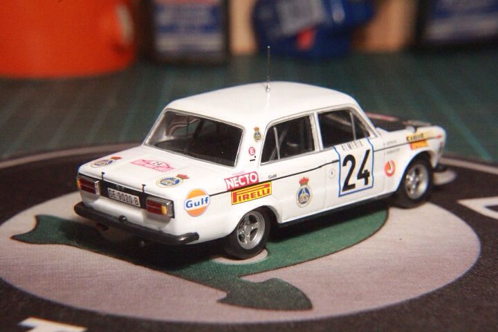 SEAT  toy car collectible - Main Image 2