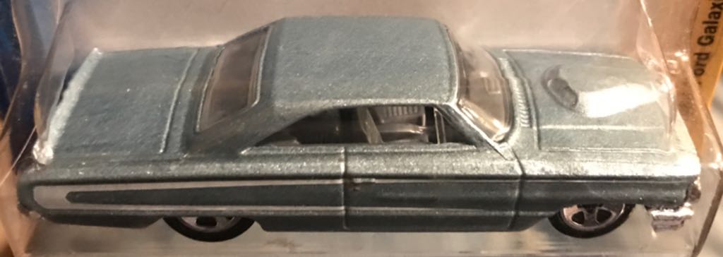 Custom 64 Galaxie 500 - HW WORKSHOP toy car collectible - Main Image 2