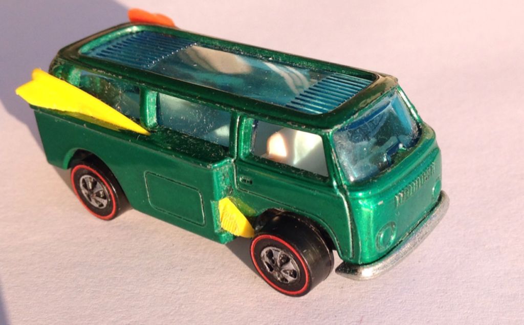 Beach Bomb - Redlines toy car collectible - Main Image 2