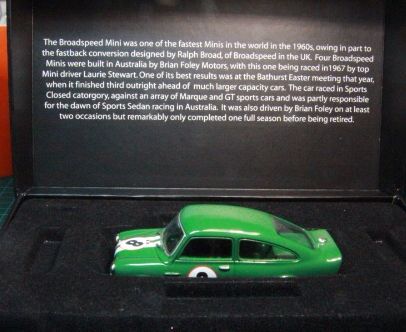 MORRIS Mini 8  toy car collectible - Main Image 2