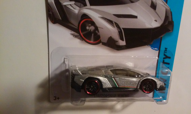 Lamborghini Veneno - 2014 - HW City - Speed Team toy car collectible - Main Image 2