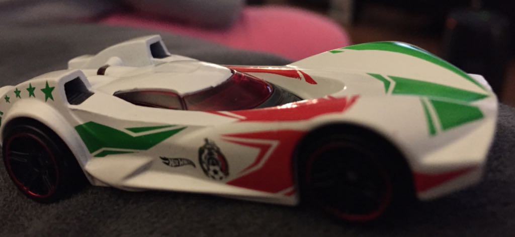 Scoopa Di Feugo - HW Goal toy car collectible - Main Image 2