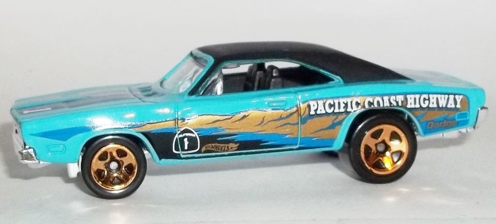 ’69 Dodge Charger - 2014 HW Road Trippin Series toy car collectible - Main Image 2