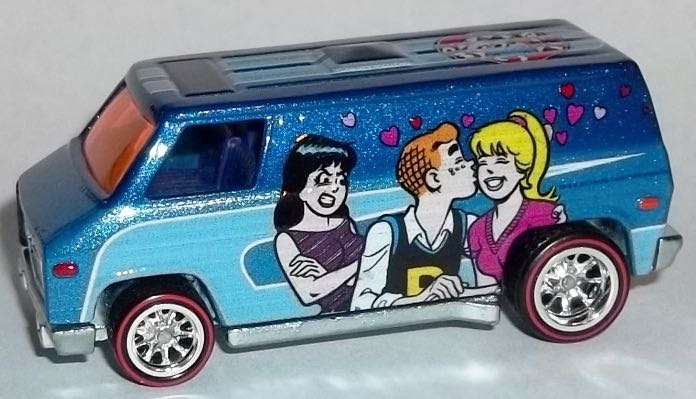 Archie Comics 3/6 Super Van X8347 - Pop Culture toy car collectible - Main Image 2