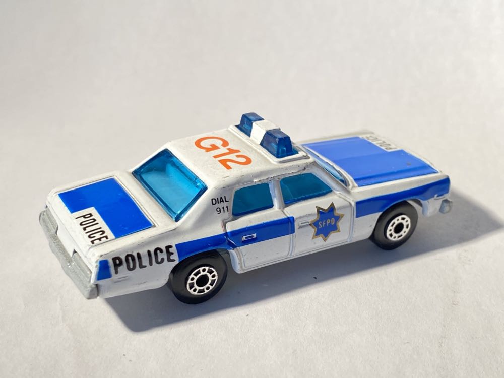 Police Car - 1-75 toy car collectible - Main Image 2