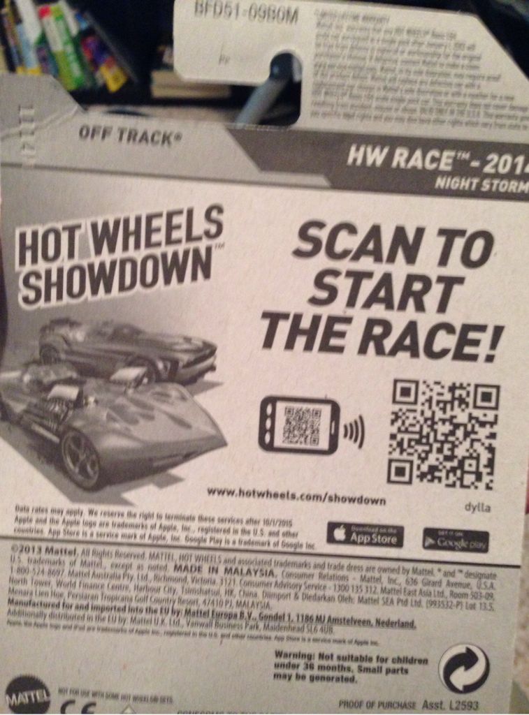 Valued Off Track - Treasure Hunt - Treasure Hunt toy car collectible - Main Image 2