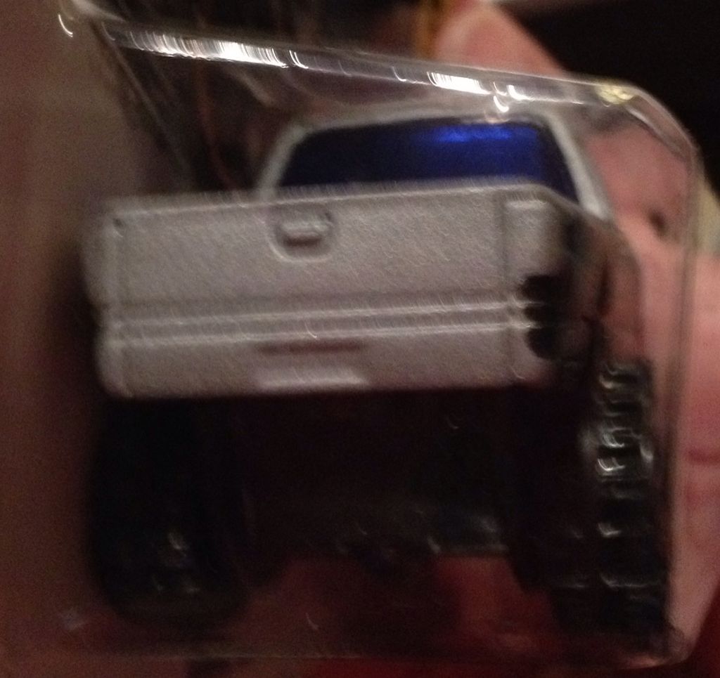 1500 Ram - HW OFF-road -2014 Hw Hot Trucks toy car collectible - Main Image 2