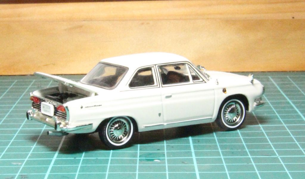 HINO - 1300 toy car collectible - Main Image 1