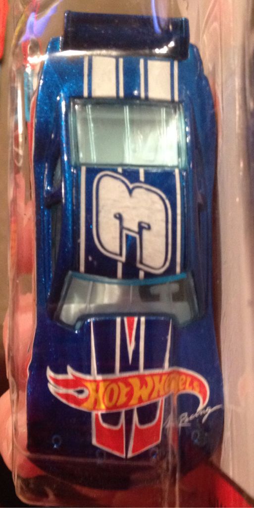 Circle Tracker ( Blue) - HW Race Team toy car collectible - Main Image 2