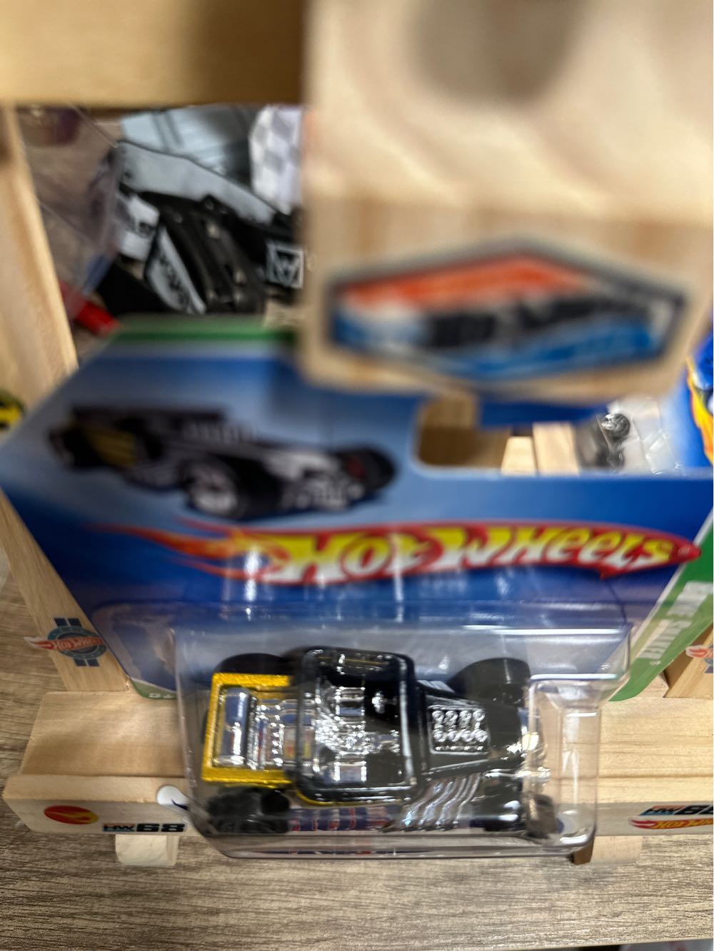 Bone Shaker - HW Off-Road toy car collectible - Main Image 4