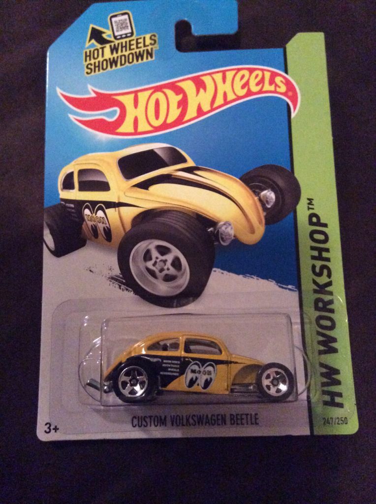 Hotwheels Custom Volkswagen Beetle - HW WORKSHOP toy car collectible - Main Image 1