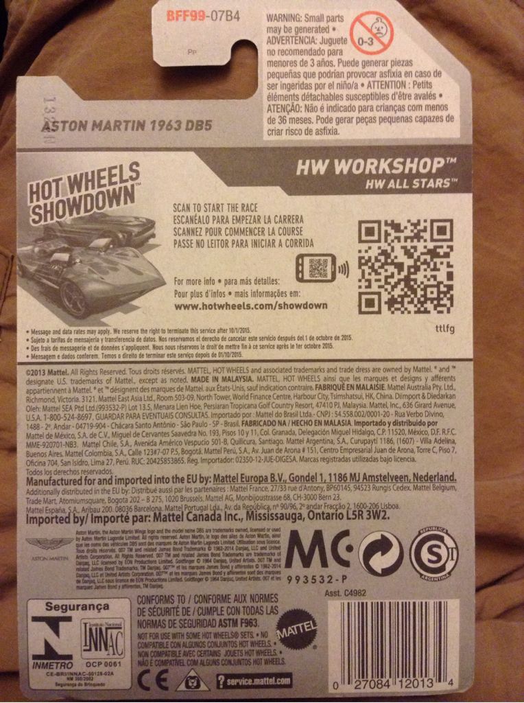 Aston Martin 1963 DB5 (Silver 007 Skyfall LC) - HW Workshop toy car collectible - Main Image 2