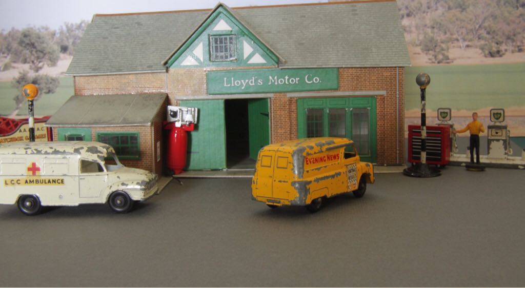 BEDFORD  toy car collectible - Main Image 2