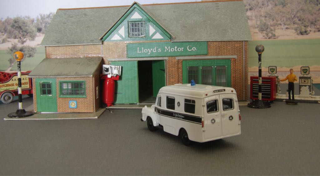 BEDFORD  toy car collectible - Main Image 2