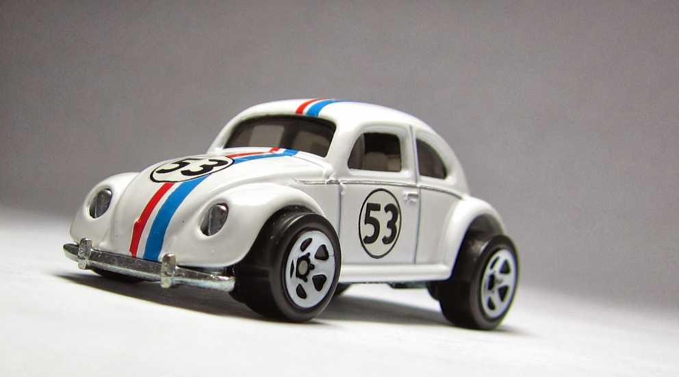 Volkswagen Beetle Herbie - HW All Stars toy car collectible - Main Image 3