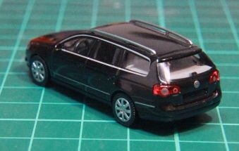 VOLKSWAGEN - B6 toy car collectible - Main Image 2