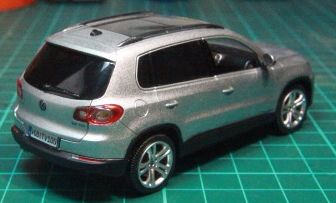 VOLKSWAGEN - 5N toy car collectible - Main Image 2