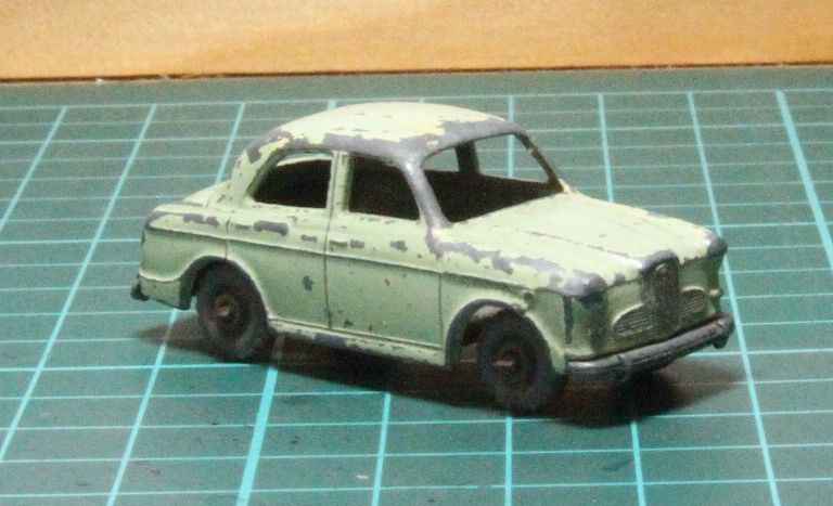 Hotwheels Monster Jam Batman Track Ace Tires