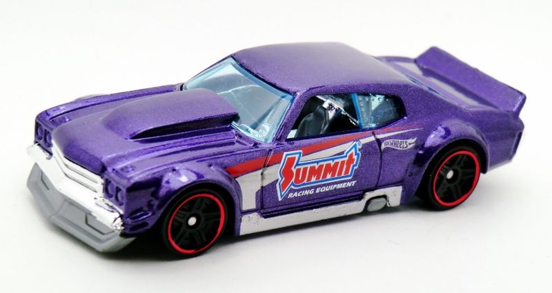 ’70 Chevy Chevelle SS - ’12 HW Performance toy car collectible - Main Image 2