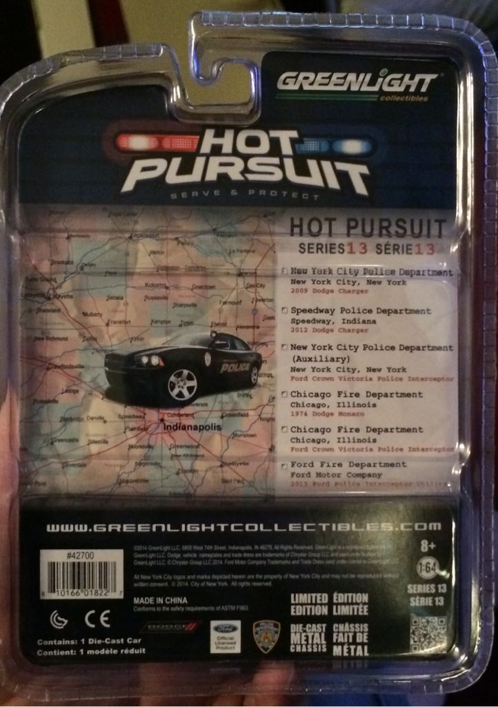 2012 Dodge Charger R/T - Black Bandit - Black Bandit toy car collectible - Main Image 2