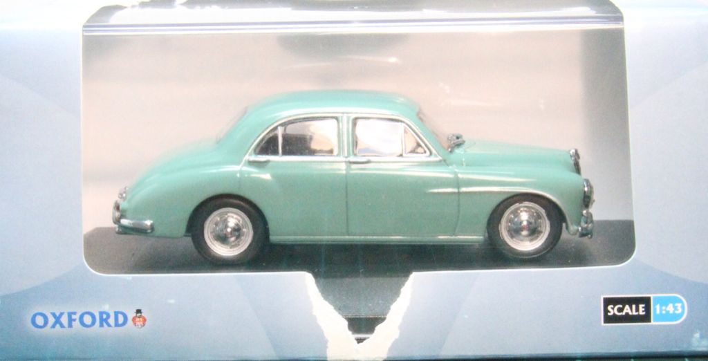 MG  toy car collectible - Main Image 2