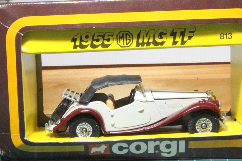MG  toy car collectible - Main Image 2