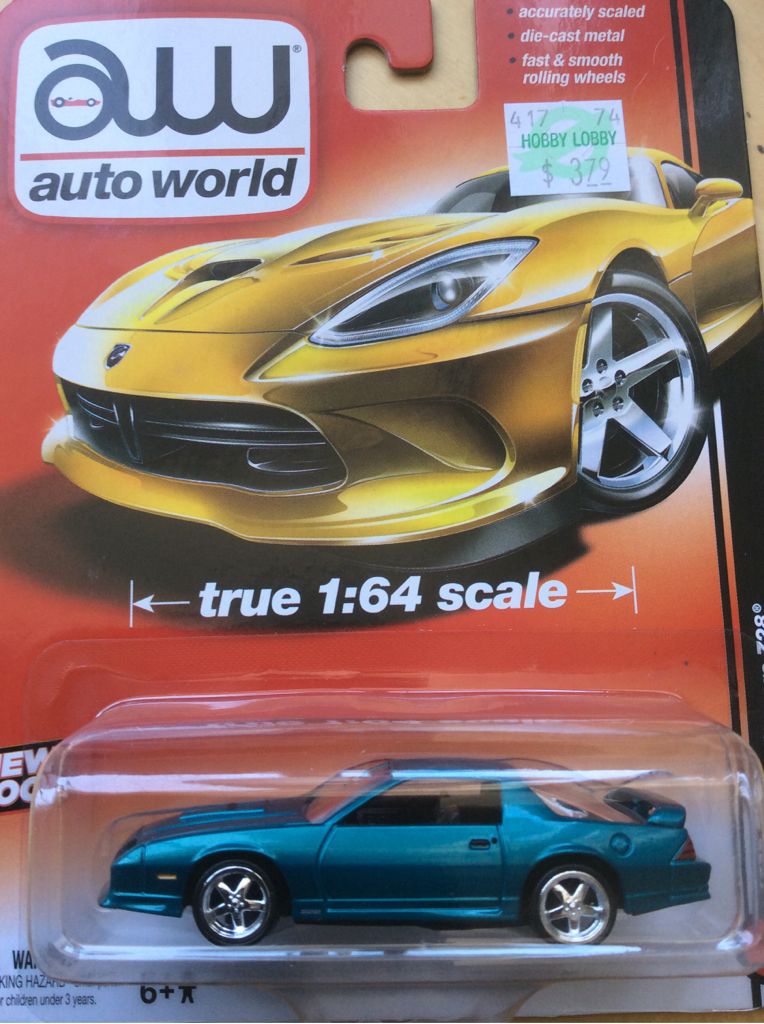 1992 Chevy Camaro Z28 - 2013 - Auto World - Release 2 toy car collectible - Main Image 1