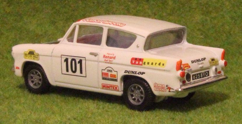 FORD #101 - 105E toy car collectible - Main Image 2