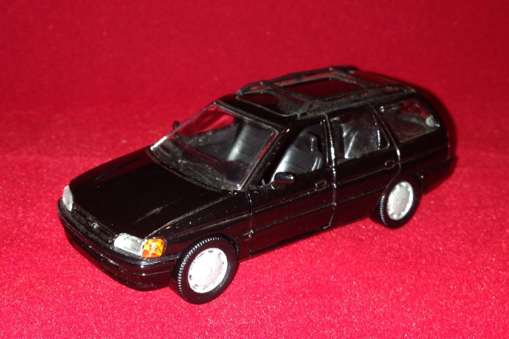 Ford Escort Wagon  toy car collectible - Main Image 2