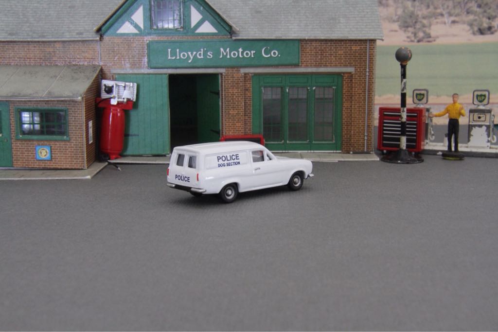 FORD - MK1 toy car collectible - Main Image 2