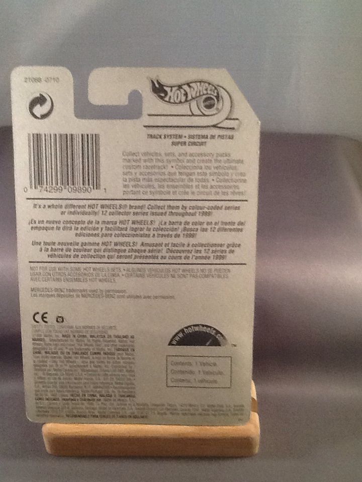 Mercedes 540K - Treasure Hunt Series toy car collectible - Main Image 2