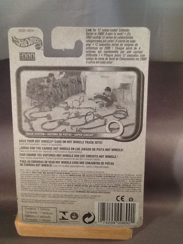 Ford GT-40 - Treasure Hunt Series toy car collectible - Main Image 2