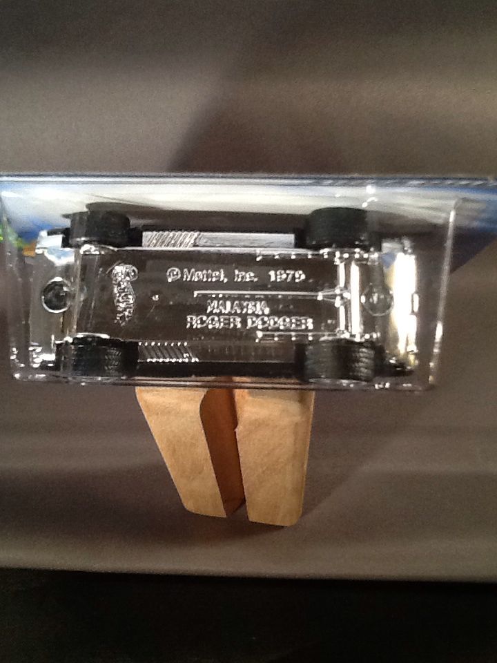 50003 - Treasure Hunt Series toy car collectible - Main Image 2