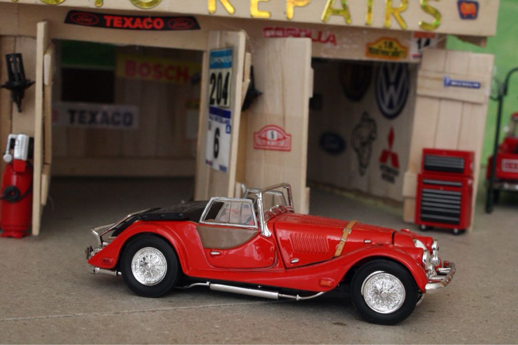 MORGAN - PLUSS toy car collectible - Main Image 2