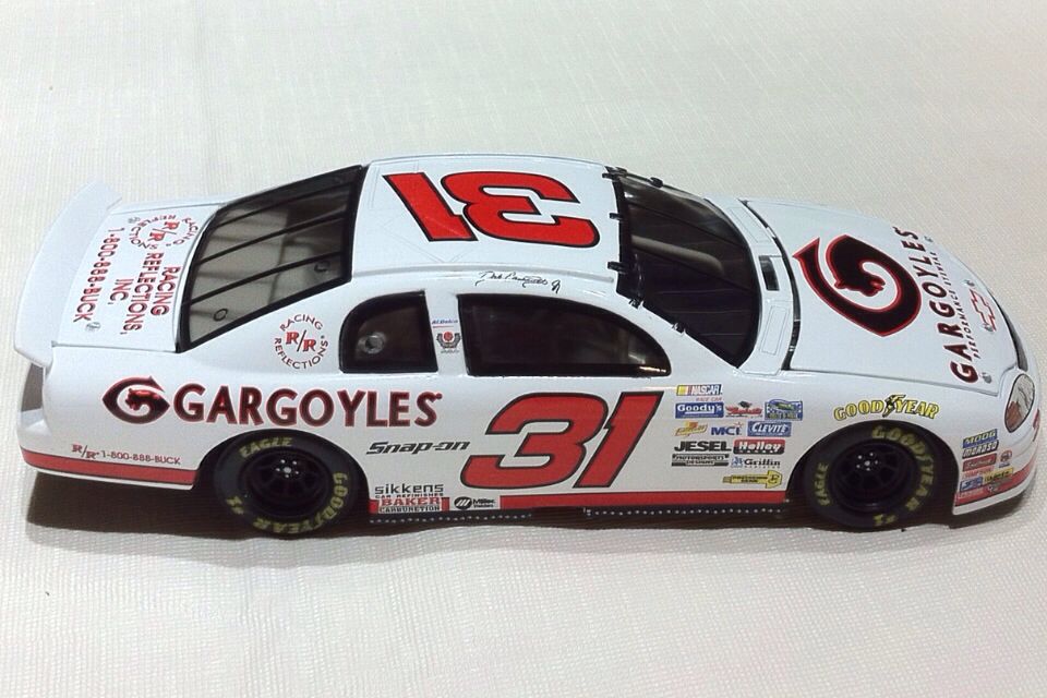 7) Dale Earnhardt Jr. - NASCAR Busch Series toy car collectible - Main Image 2