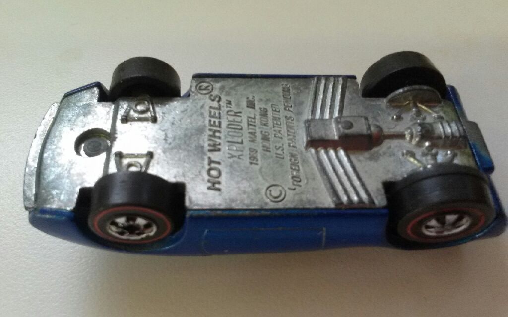 Xploder - Hot Wheels toy car collectible - Main Image 2