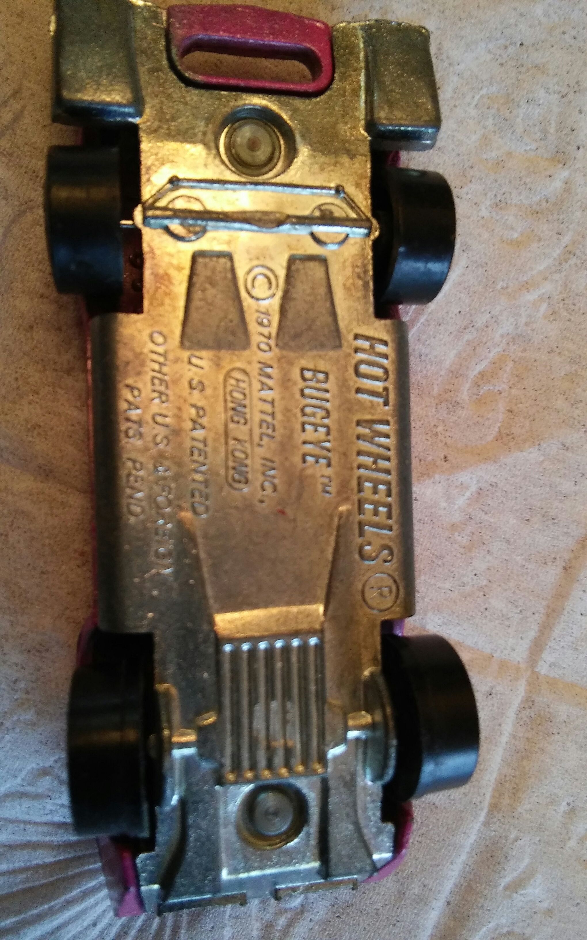 Bugeye - Shell Promo toy car collectible - Main Image 2