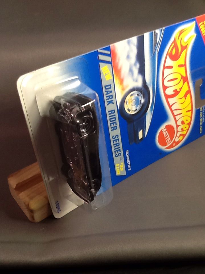 Silhoutte II (L) - Dark Rider toy car collectible - Main Image 2