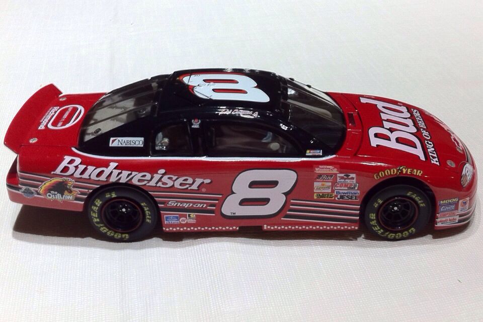 Dale Earnhardt Jr. - NASCAR Winston Cup Series toy car collectible - Main Image 2
