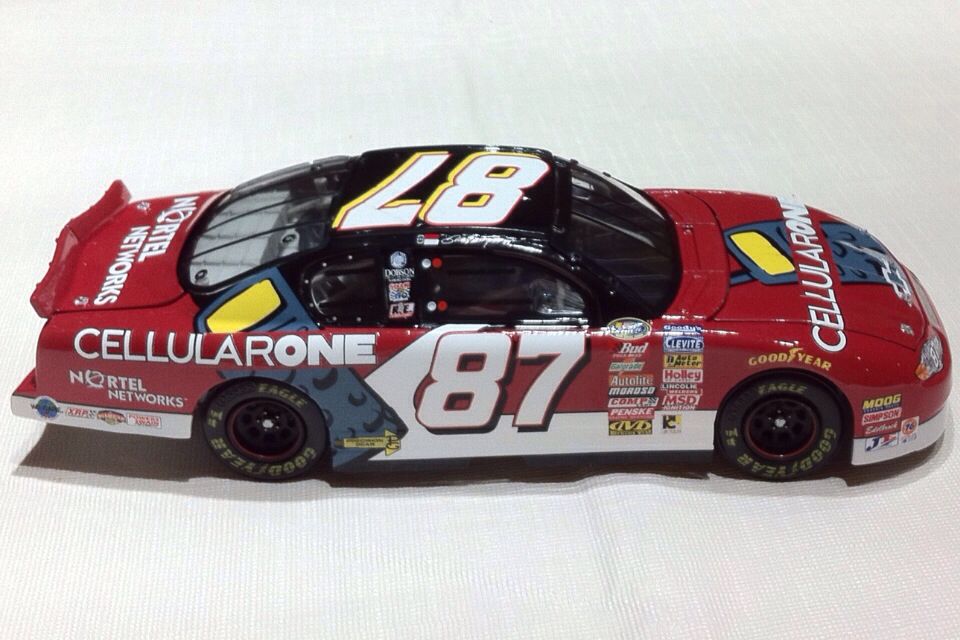 Dale Earnhardt Jr. - NASCAR Winston Cup Series toy car collectible - Main Image 2