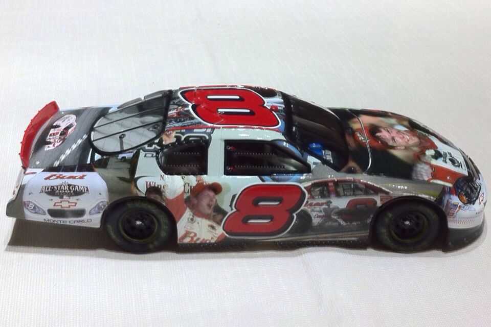 Dale Earnhardt Jr. - NASCAR Winston Cup Series toy car collectible - Main Image 2