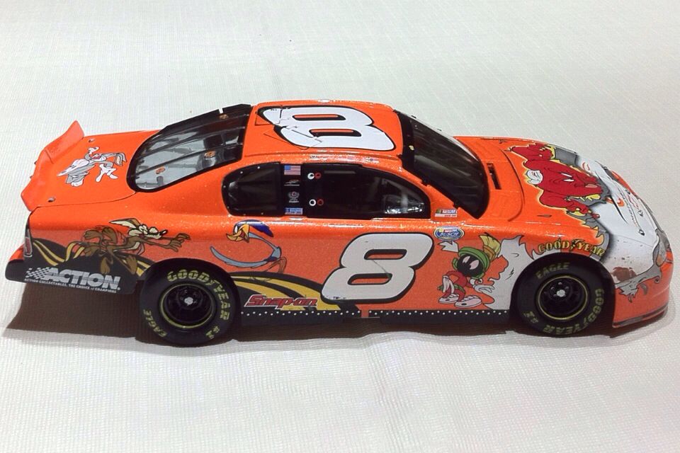 Dale Earnhardt Jr. - NASCAR Busch Series toy car collectible - Main Image 2