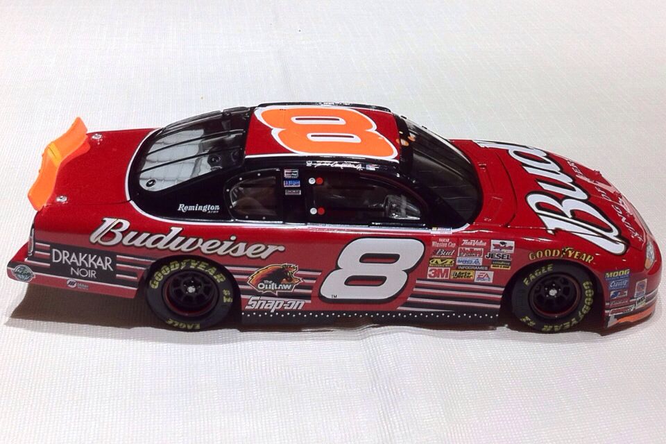 Dale Earnhardt Jr. - NASCAR Winston Cup Series toy car collectible - Main Image 2